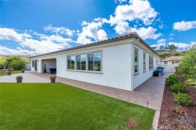 5762 Rancho Del Caballo, Bonsall, CA 92003