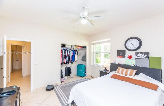 3967 Nighthawk Dr, Weston, FL 33331