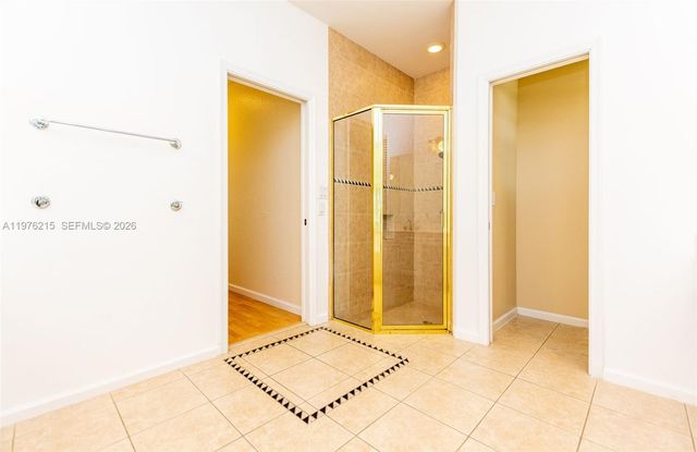 3967 Nighthawk Dr, Weston, FL 33331