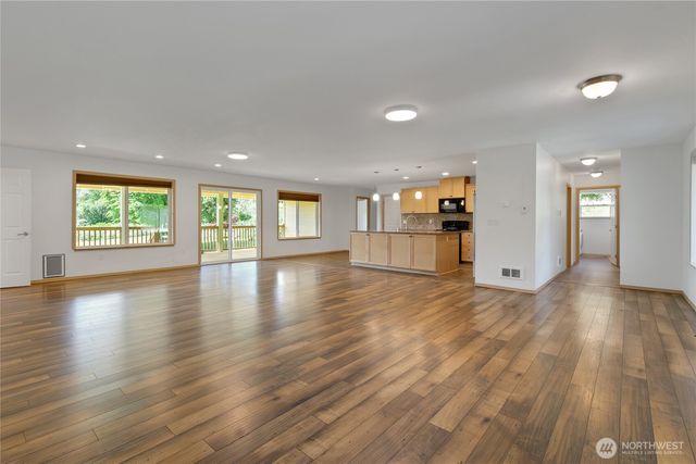 1450 SE Spruce Rd, Port Orchard, WA 98367