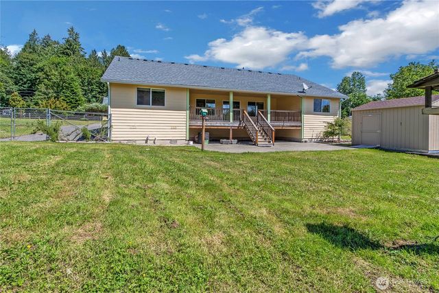 1450 SE Spruce Rd, Port Orchard, WA 98367