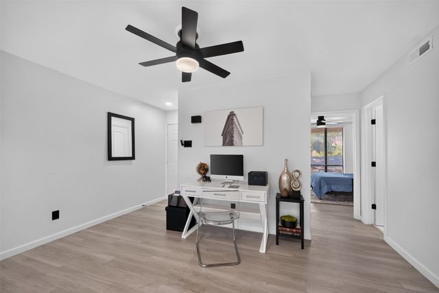 7522 Holly Hill Drive 8, Dallas, TX 75231