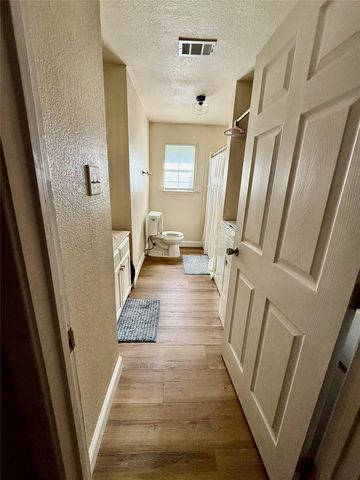 402 Lloyds Lane, Josephine, TX 75189