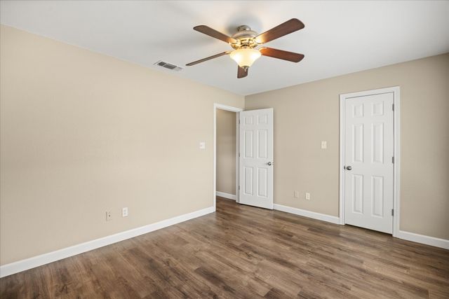 9126 Hanging Moss Drive, Granbury, TX 76049