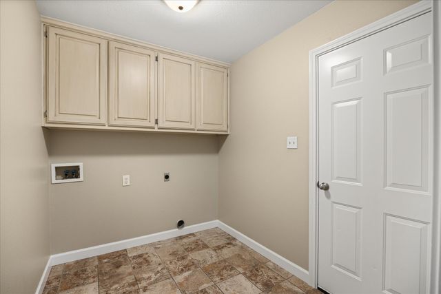 9126 Hanging Moss Drive, Granbury, TX 76049