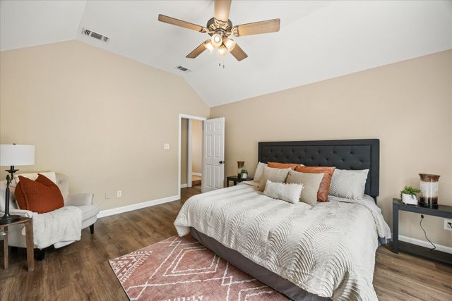 9126 Hanging Moss Drive, Granbury, TX 76049