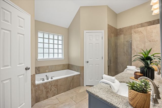 9126 Hanging Moss Drive, Granbury, TX 76049