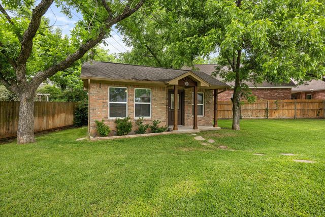 9126 Hanging Moss Drive, Granbury, TX 76049