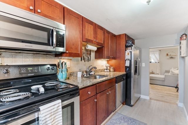 16 Bryon Rd 2, Boston, MA 02467