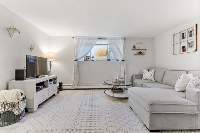 16 Bryon Rd 2, Boston, MA 02467
