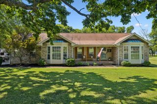 124 Bradwood Dr, Gallatin, TN 37066