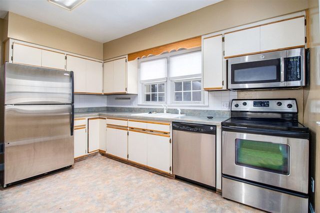 16 N Center Street, Bangor, MI 49013