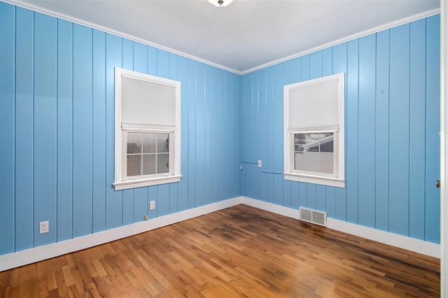 16 N Center Street, Bangor, MI 49013