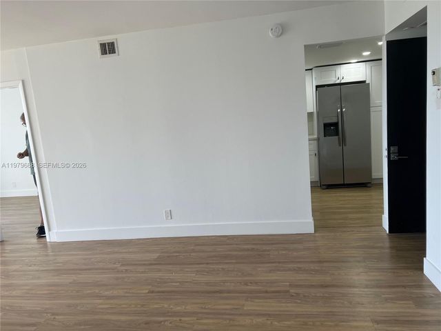 20301 W Country Club Dr 1024, Aventura, FL 33180