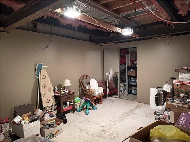 7 SW 400th Road, Warrensburg, MO 64093