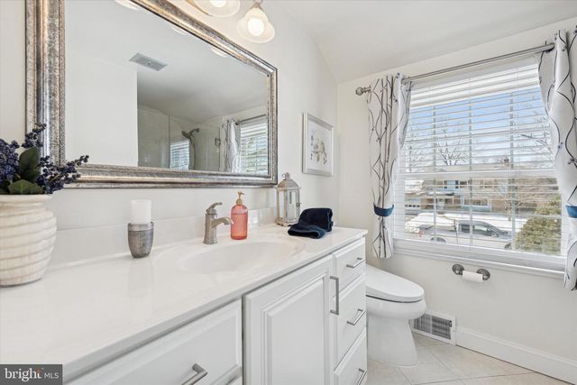 147 SNYDER LN, Springfield, PA 19064