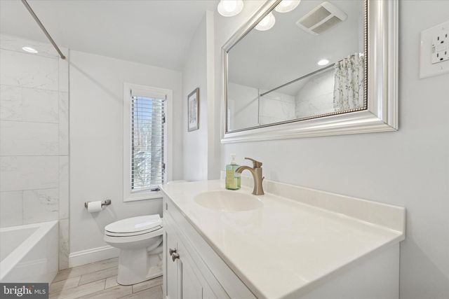 147 SNYDER LN, Springfield, PA 19064