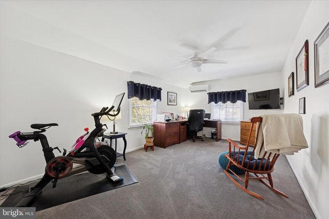 147 SNYDER LN, Springfield, PA 19064