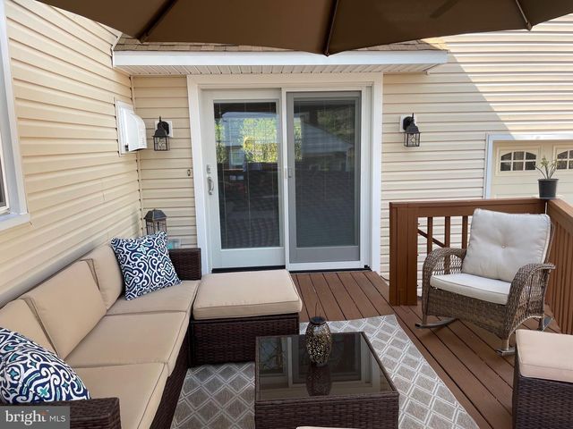 147 SNYDER LN, Springfield, PA 19064