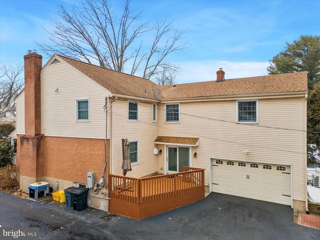 147 SNYDER LN, Springfield, PA 19064
