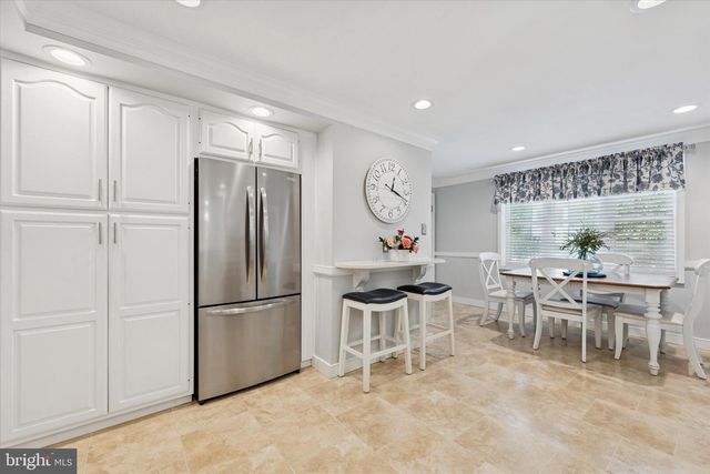 147 SNYDER LN, Springfield, PA 19064