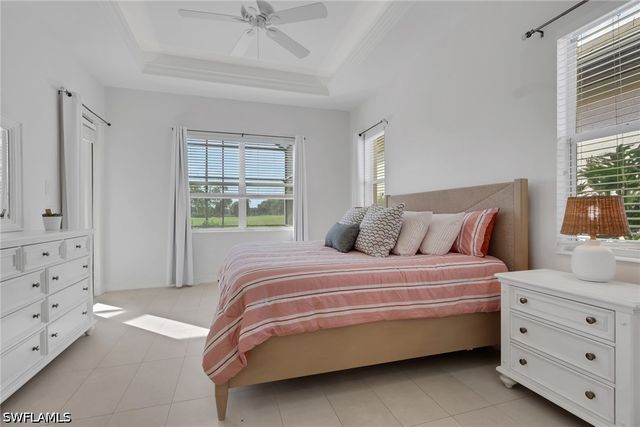 7832 Valencia CT, Naples, FL 34113
