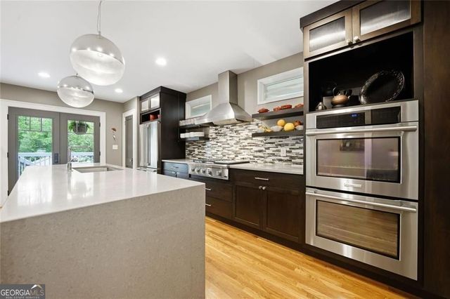 122 S Columbia Drive, Decatur, GA 30030