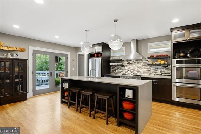 122 S Columbia Drive, Decatur, GA 30030