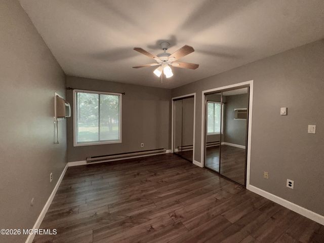 119 Amberly Drive H, Manalapan, NJ 07726