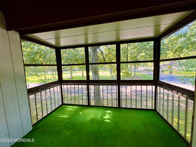 119 Amberly Drive H, Manalapan, NJ 07726