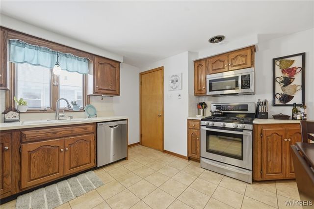 160 Nicholson Street, Buffalo, NY 14216