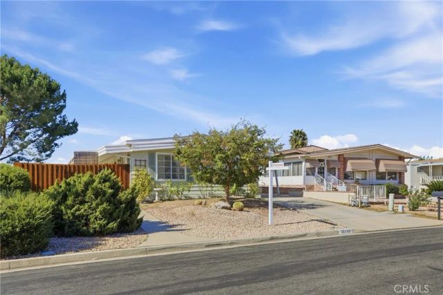 38195 Via Taffia, Murrieta, CA 92563