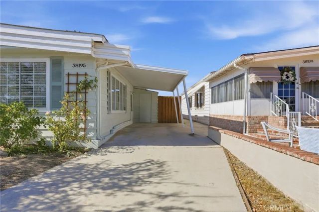 38195 Via Taffia, Murrieta, CA 92563