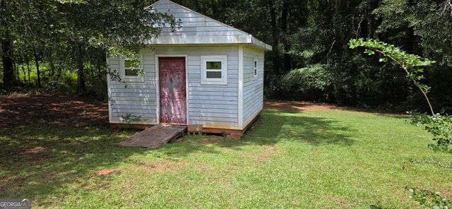 657 Tom McKinley Road, Thomaston, GA 30286