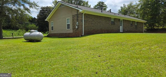 657 Tom McKinley Road, Thomaston, GA 30286