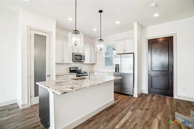 289 Stargrass D, Spring Branch, TX 78070
