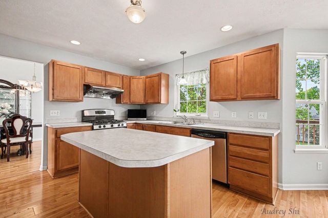 5495 Lilly Court, City Of Wyoming, MI 49509