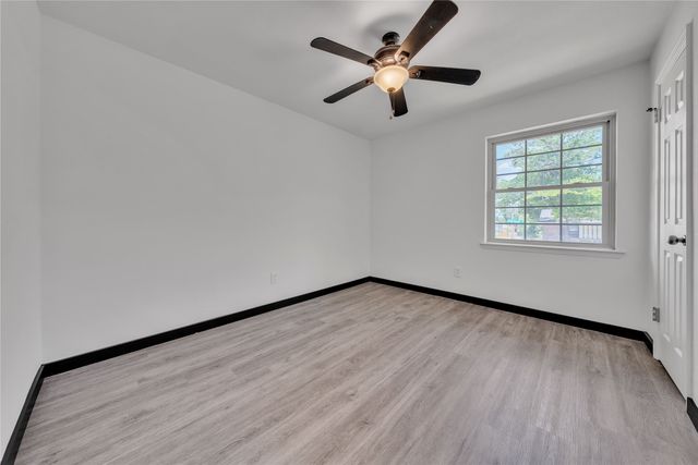 6506 Palm Island Street, Dallas, TX 75241