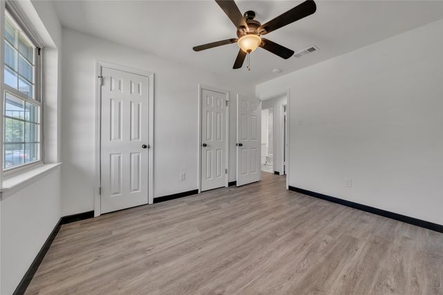 6506 Palm Island Street, Dallas, TX 75241