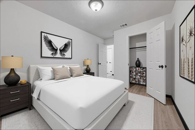 6506 Palm Island Street, Dallas, TX 75241