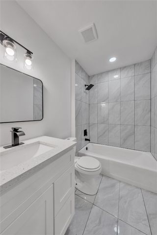 6506 Palm Island Street, Dallas, TX 75241