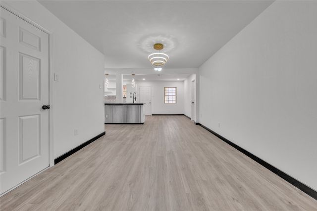 6506 Palm Island Street, Dallas, TX 75241