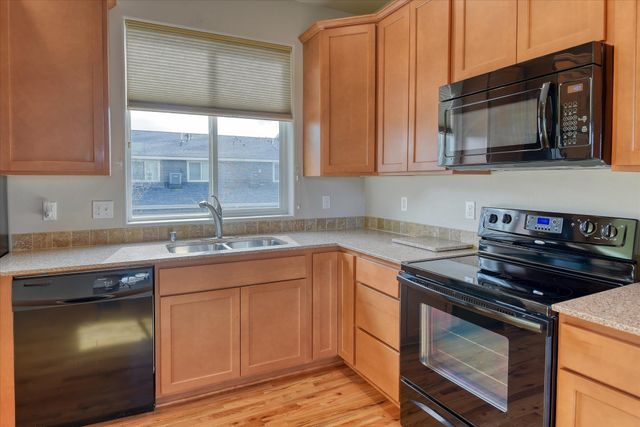 1829 W BRIDGE Ave, Spokane, WA 99201