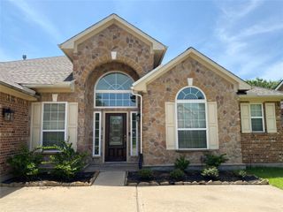 9535 Empress Crossing Drive, Spring, TX 77379