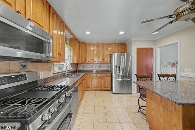 136 Headley Ter, Union Twp., NJ 07083