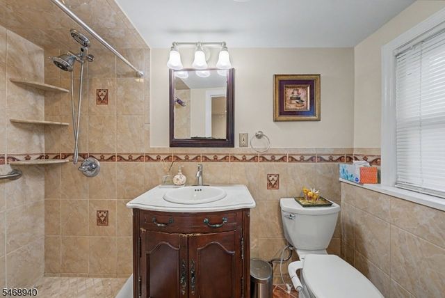 136 Headley Ter, Union Twp., NJ 07083