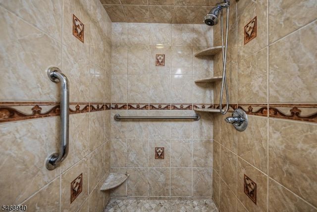 136 Headley Ter, Union Twp., NJ 07083