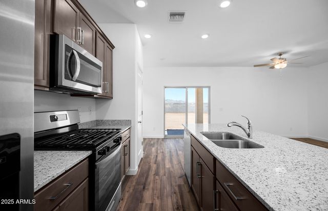 24611 W ST CHARLES Avenue, Buckeye, AZ 85326