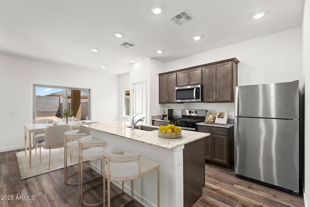 24611 W ST CHARLES Avenue, Buckeye, AZ 85326