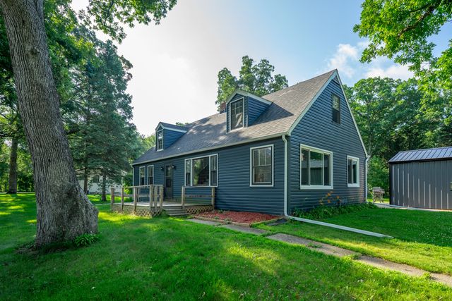 15631 E IL RTE 72, Davis Junction, IL 61020